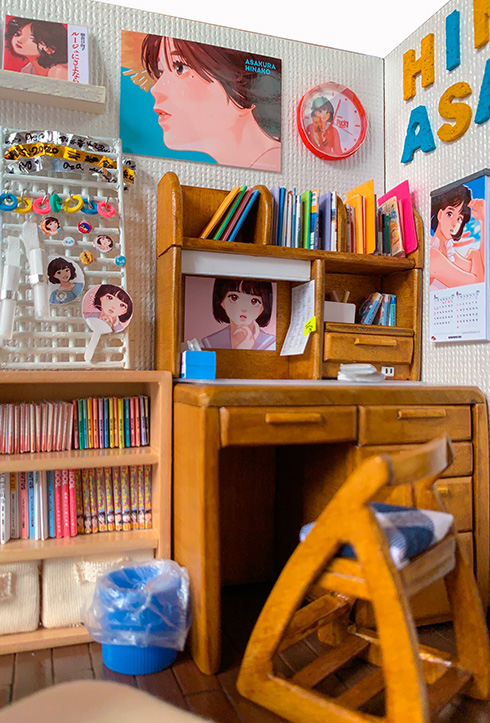 架空の高校生アイドルを応援するオタク部屋ミニチュア　細部までこだわった世界観が衝撃的