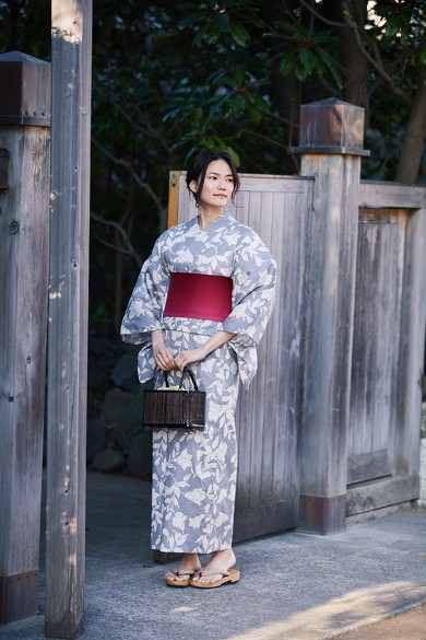 ストライプインターナショナル 浴衣