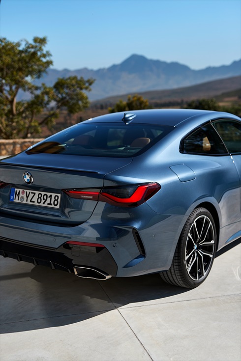 BMW「4シリーズ」