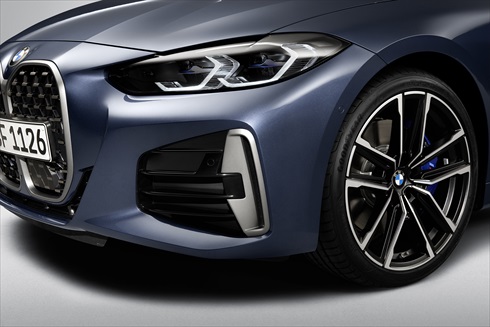 BMW「4シリーズ」