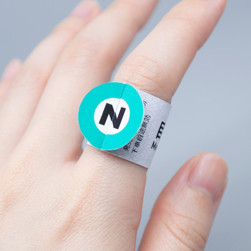 指に巻ける切符の画像