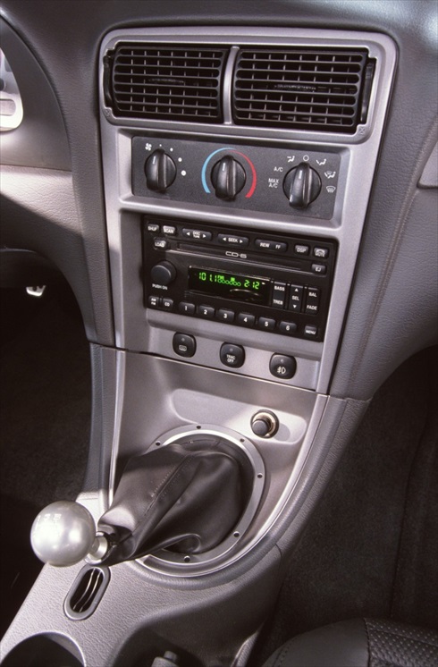 マスタング マッハ1（2003年）