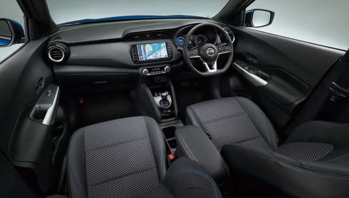 日産 SUV キックス