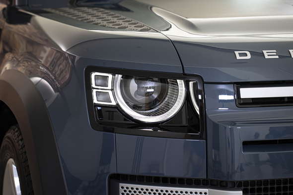 ランドローバー ディフェンダー 新型