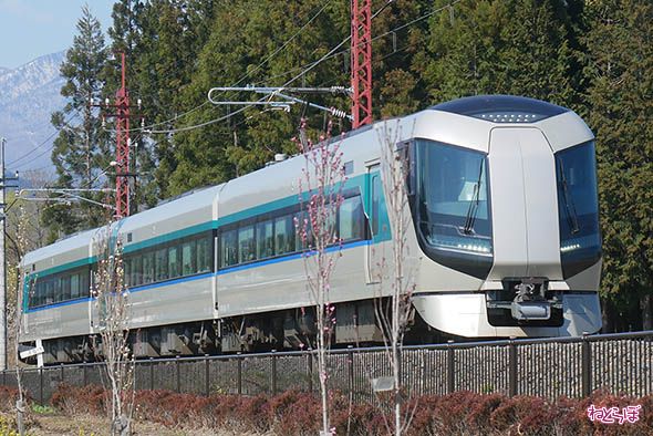 鉄道 夜行 尾瀬 ハイキング 東武