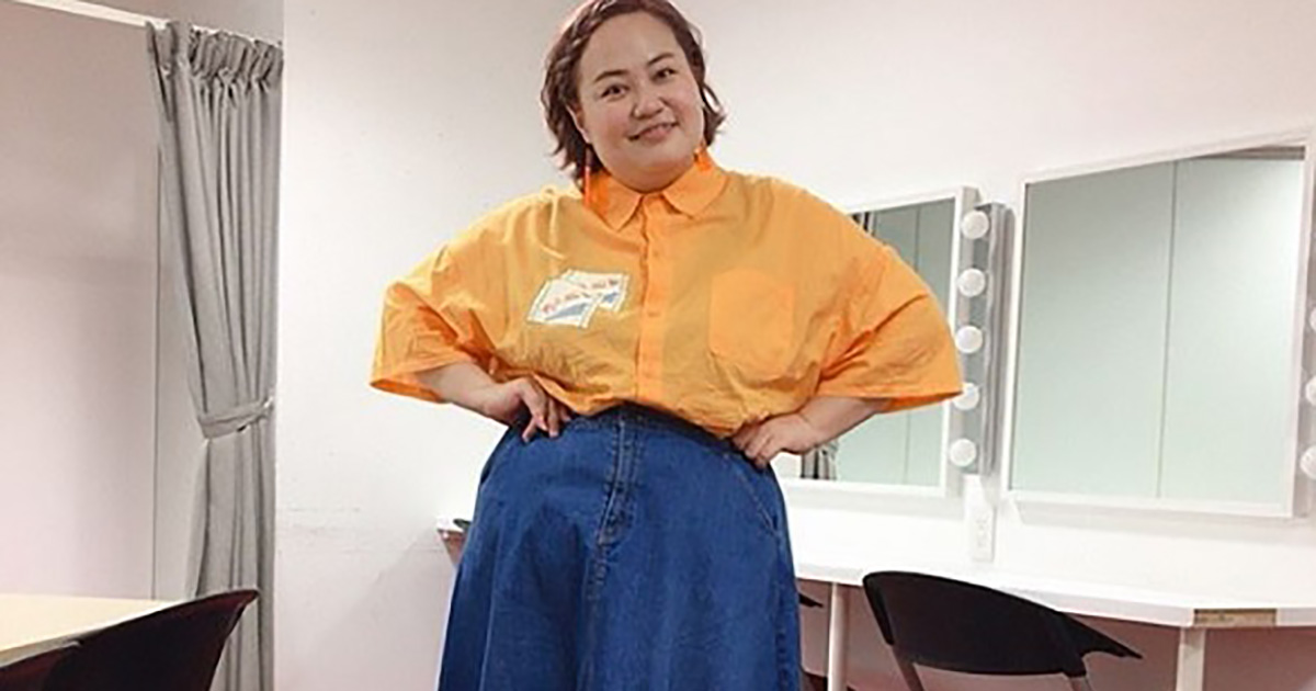 28キロ減のおかずクラブ・ゆいP、ウエストのくびれ感あるコーデ
