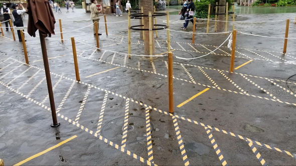 ディズニーランド営業再開