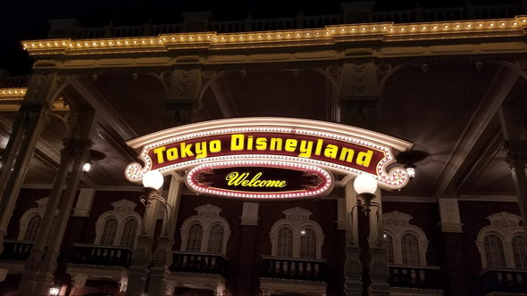 ディズニーランド営業再開