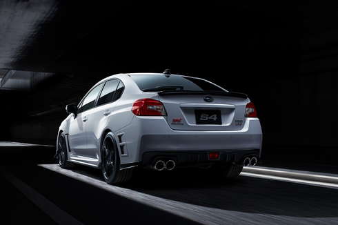 スバル WRX S4 限定車