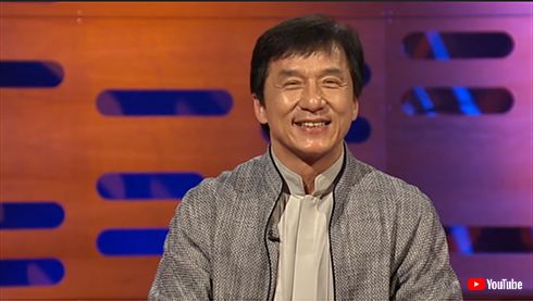 ジャッキー・チェン エリザベス女王 香港 対面 2008年 動画 英語