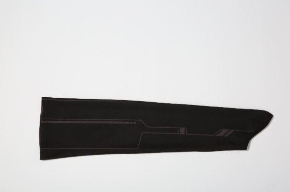 AIM COVER eスポーツ BeANCAが 虹色 発光 “AIM力アップ