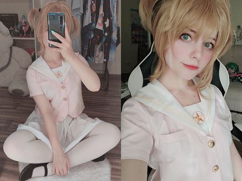 Saya Scarlet サヤ・スカーレット ロシアの初音ミク カードキャプターさくら コスプレ