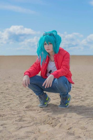 Saya Scarlet サヤ・スカーレット ロシアの初音ミク コスプレ