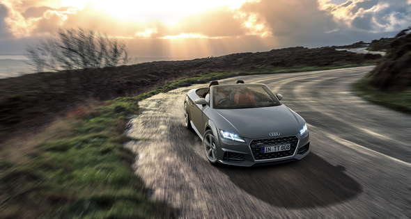 アウディ TT 生産終了