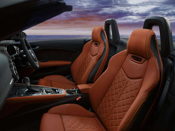 アウディ TT 生産終了