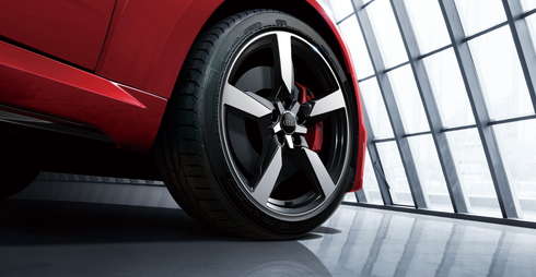 アウディ TT 生産終了