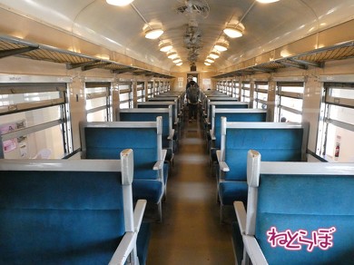 列車 座席の謎 クロスシート ロングシート