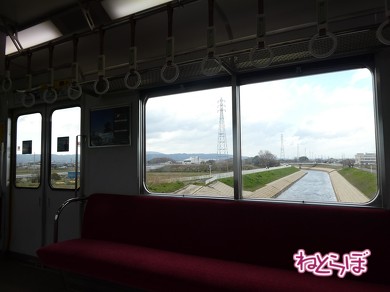 列車 座席の謎 クロスシート ロングシート