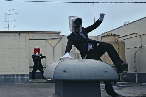 NO MORE映画泥 カメラ男 パトランプ男 パルクール リニューアルCM  YouTube