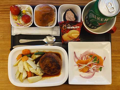 機内食 再現 自宅 フライト 食器 アイデア