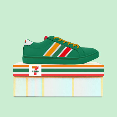 架空のスニーカー