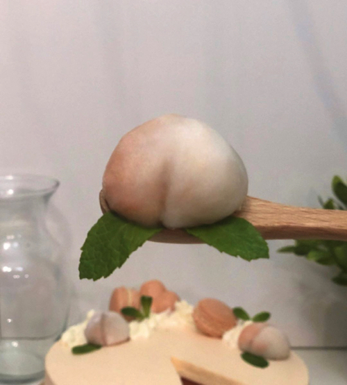 錦鯉の池のケーキ