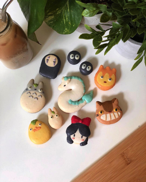 錦鯉の池のケーキ