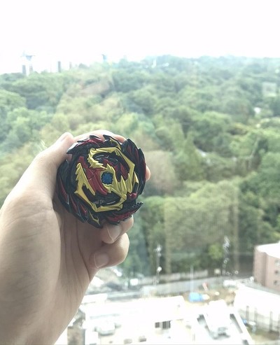 オタク ベイブレード