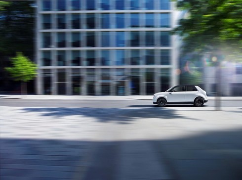 ホンダ EV "Honda e"