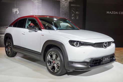 オートモビルカウンシル ミニ マクラーレン 新型