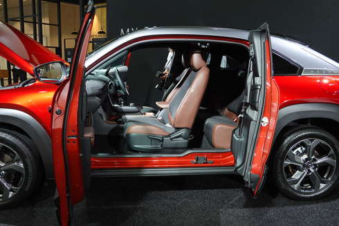 オートモビルカウンシル トヨタ ホンダ マツダ