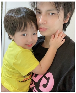 アレク 川崎希 息子 おちびーぬ 育児 叱る 叱らない ブログ