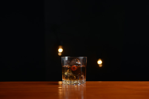 子どもロックグラスを本物っぽく撮影