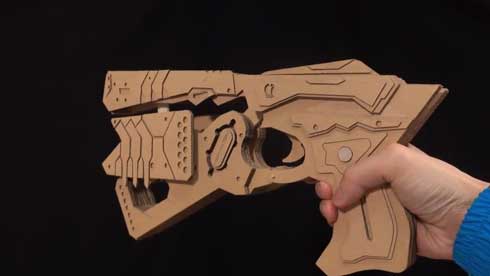 サイコパス ドミネーター ダンボール 工作 つくるさん