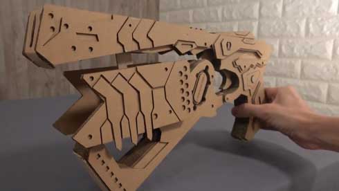 サイコパス ドミネーター ダンボール 工作 つくるさん