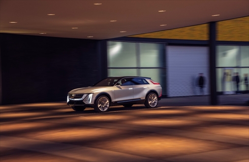 キャデラック「リリック」