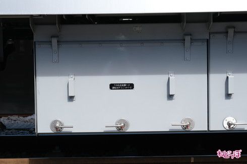 東京メトロ 17000系 外観