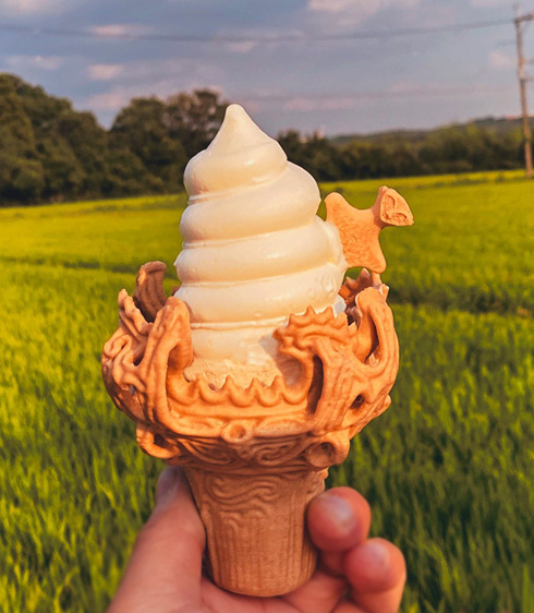 火焔土器ソフトクリーム