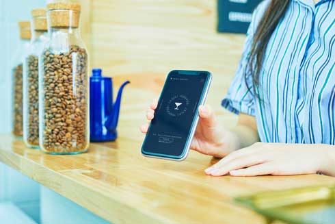 表向き コーヒースタンド 裏でこっそりバーを営んでいる 店 JANAI COFFEE 恵比寿