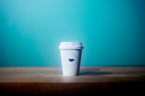 表向き コーヒースタンド 裏でこっそりバーを営んでいる 店 JANAI COFFEE 恵比寿