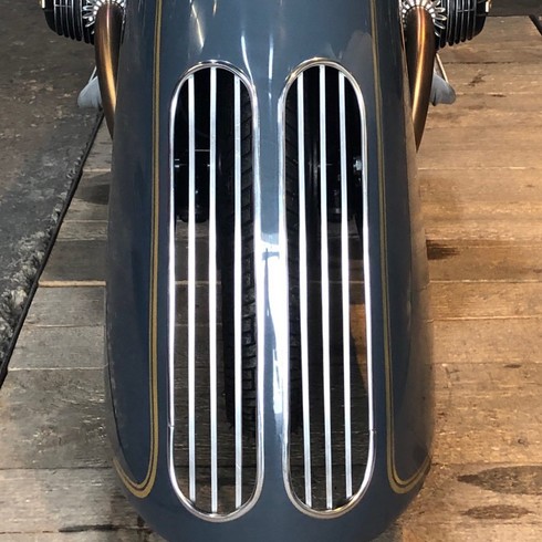 キングストン カスタム BMW