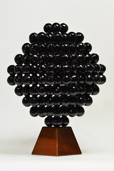 木彫りの絵の具