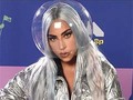 肺活量ハンパない　レディー・ガガ、マスクしたまま4曲踊る激しいパフォーマンスに「もはや伝説」