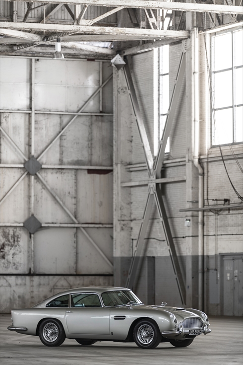 アストンマーティン「DB5」