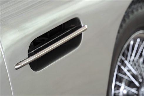 アストンマーティン「DB5」