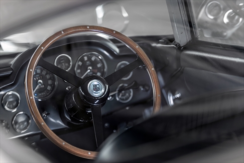 アストンマーティン「DB5」