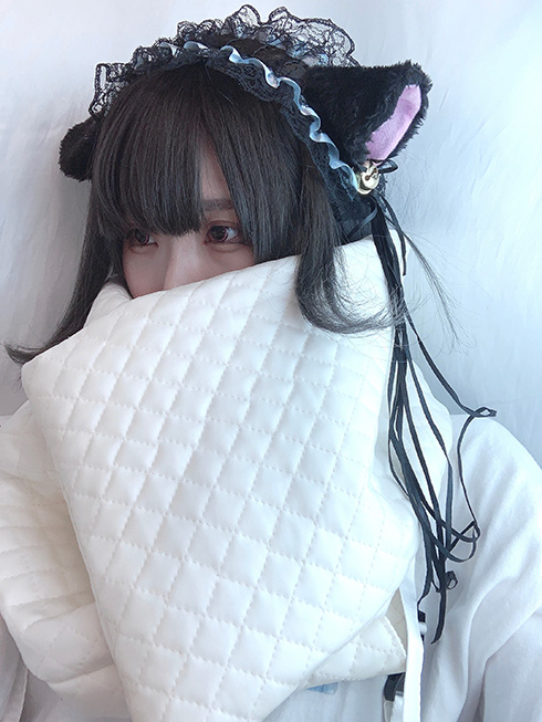 「未来感めっちゃ好き」「未来人みたい」　七色に発光するサイバーメガネがかっこいい