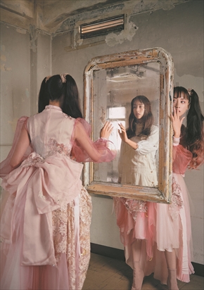 山本美月 魔法少女 幾原邦彦 本 漫画