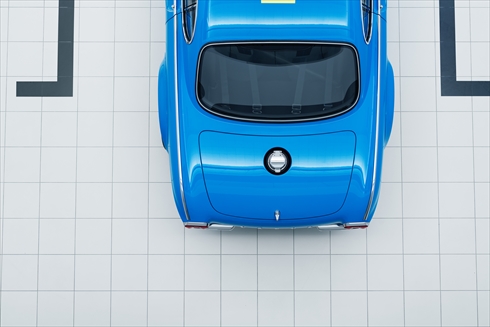 シアンレーシング「ボルボ P1800 シアン」