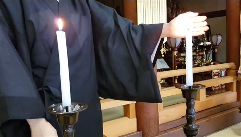 ろうそく 消し方 僧侶